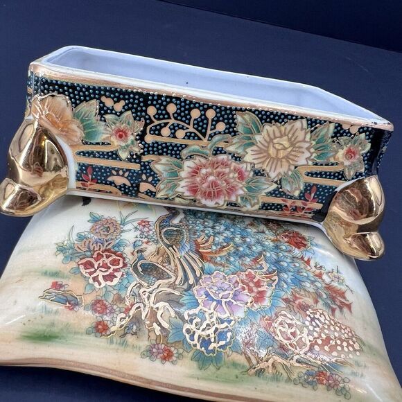 Vintage Chinese Porcelain Rectangle Footed Covered Trinket Box Made in China - Picture 6 of 7